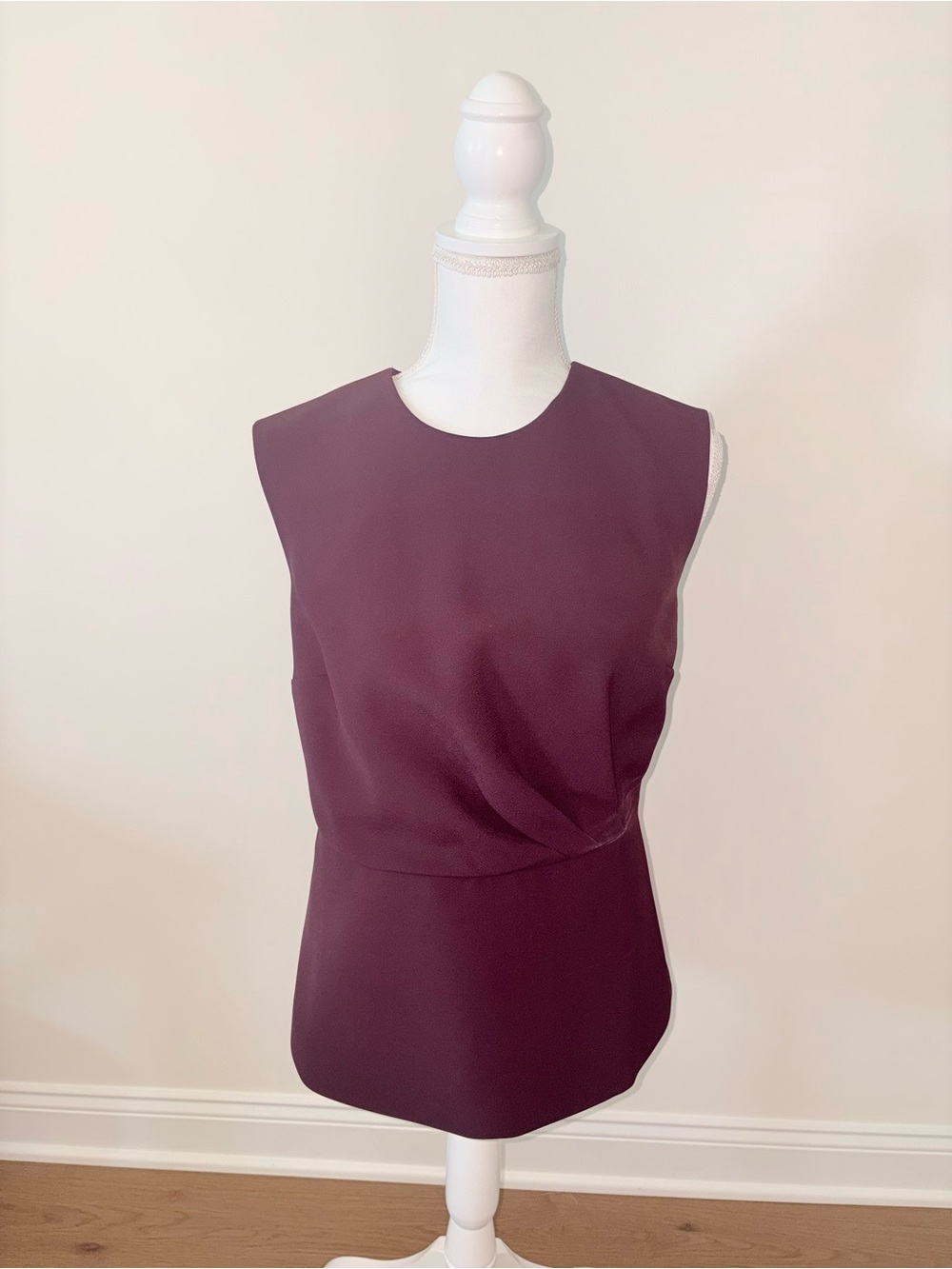 Ann Taylor Sleeveless Crewneck Tank in Deep Plum